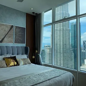 Sky Suites Klcc By Luna Suites Apartment